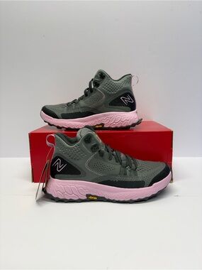 New Balance Gray and Pink Trail Hiker Sneakers/ no original box